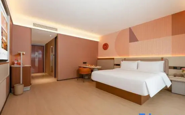 Orange Hotel  Taiyuan Jinci Park Red Lantern Stadium Branch