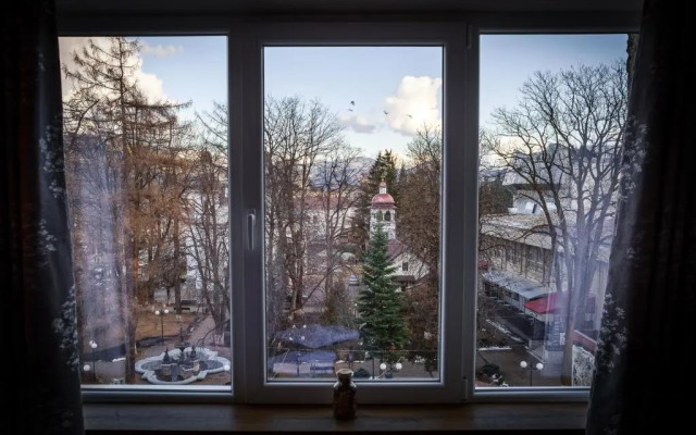 Exquisite 3 room apartment in the heart of thetown