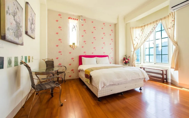 Ying Hsuan House