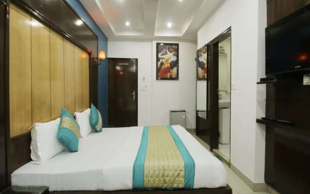 OYO 6408 Hotel Delhi Heart