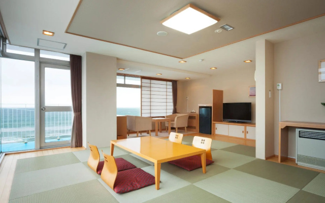 Kamogawa Sea World Hotel – Guest Rooms – Kamogawa