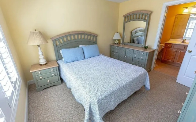 Ramons Roost 5 Bedroom Condo by Redawning