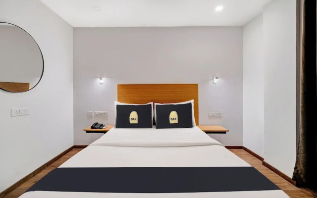 Hotel Woodland Suites Near Delhi Airport