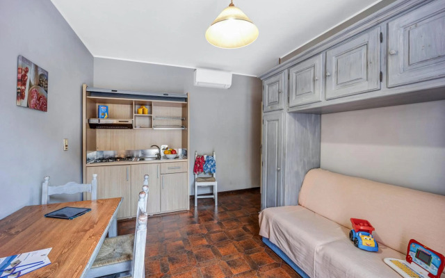 Borgo Della Rovere E2/8