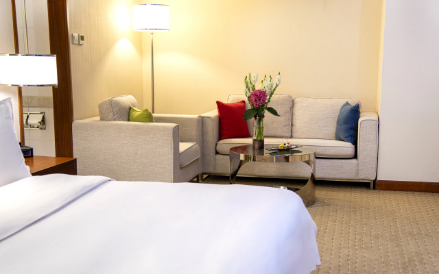 Holiday Inn Shenzhen Donghua by IHG