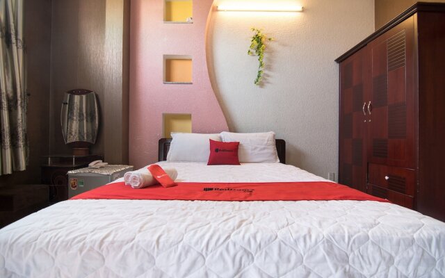 Reddoorz Plus Near Aeon Mall Tan Phu 2