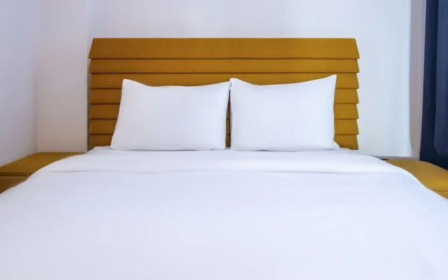 Sleek Flat Near Public Transportation in Maltepe
