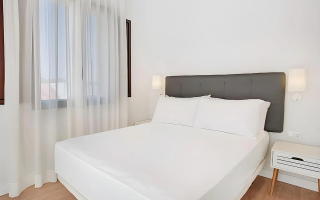 Apartamentos Metrópolis Sevilla