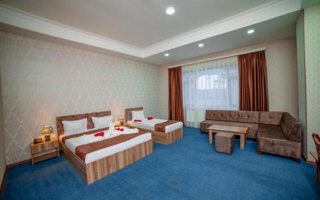 Continental Hotel Baku