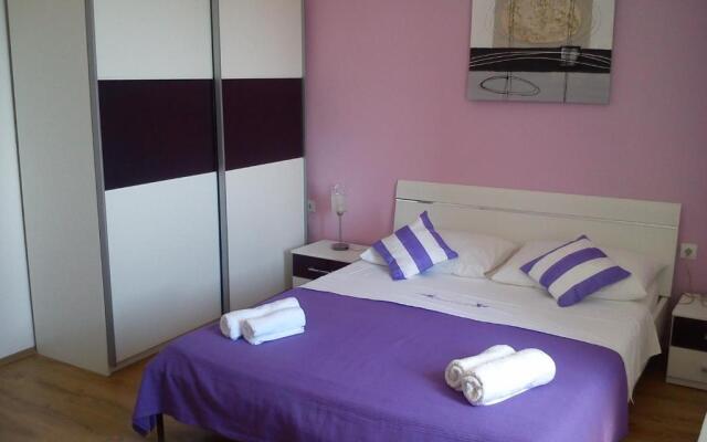 Studio apartman Eni