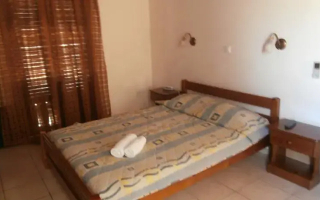 Glafki Rooms Syros