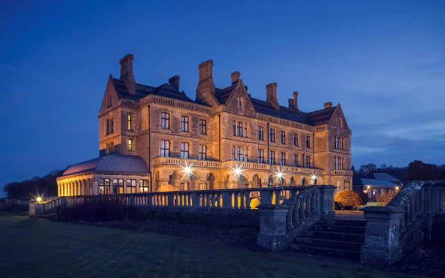 Walton Hall
