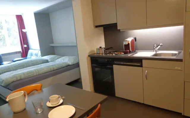 Face Aparthotel