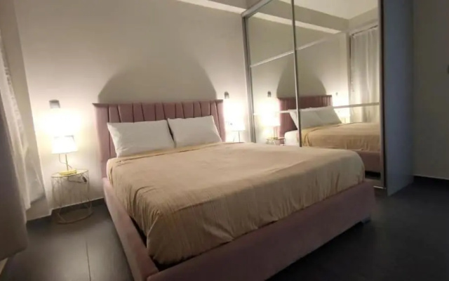 Ermou Junior Suite by Aesthetic & Luxurious Living