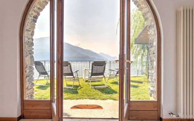 Climb, Cruise & Dine; Lake Como