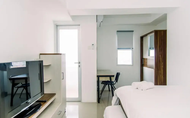 Cozy And Warm Studio At Urbantown Serpong Apartment
