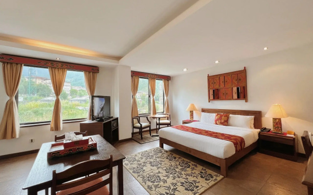 Khang Residency