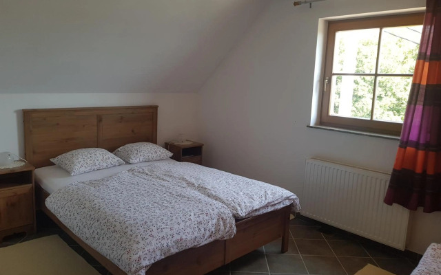 Turisticna Kmetija Kaloh