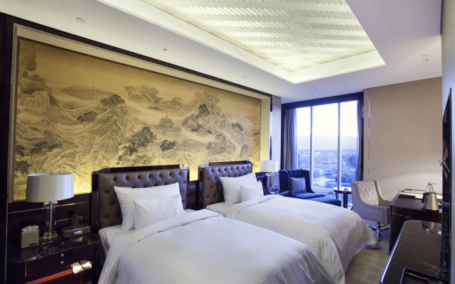 Palace Garden Hotel