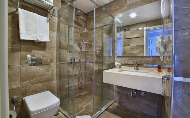 Beethoven Hotel & Suite