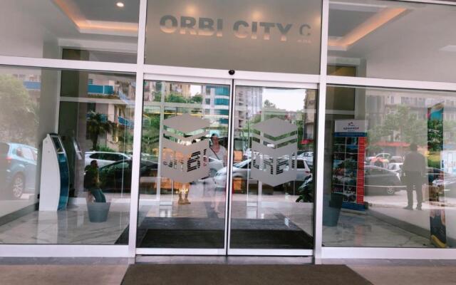 Orbi City Hollyday 111