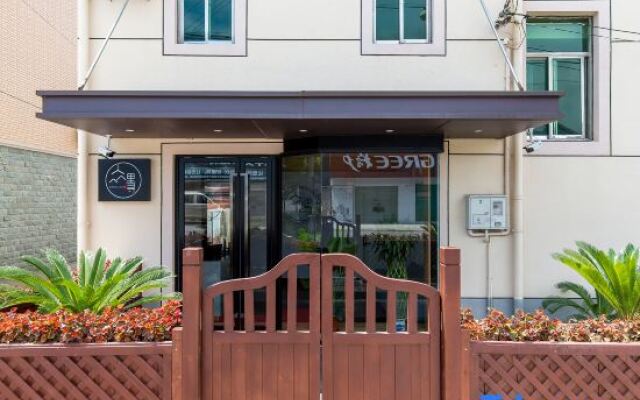 Zhonglixun Guesthouse