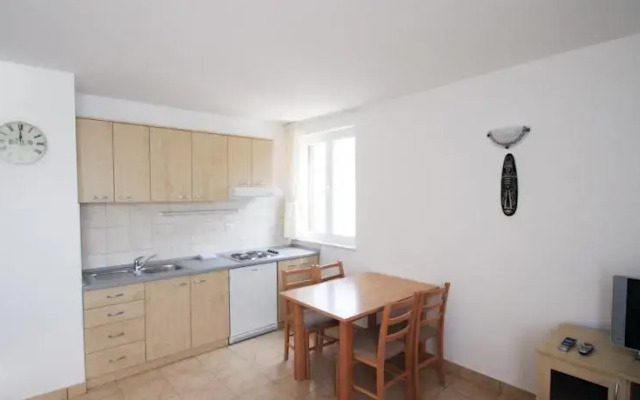 Apartments Jakov