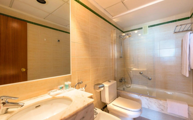 Hipotels Mercedes Aparthotel
