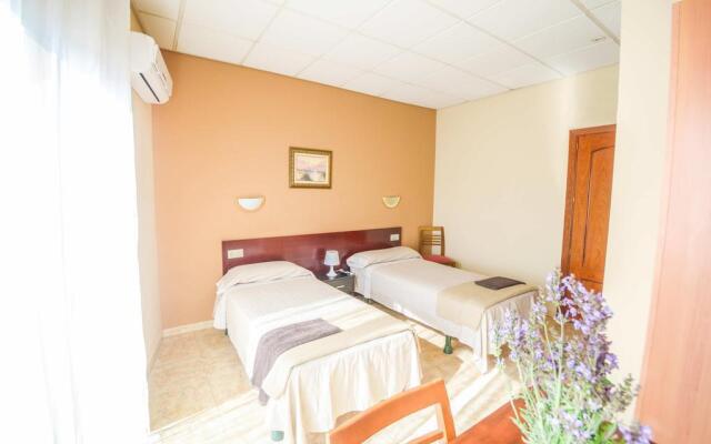 Hostal Torremirona