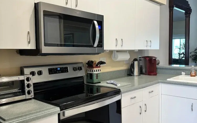 Stoneybrook Condo #926