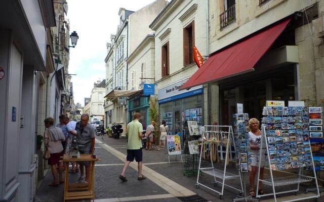 Chinon La Belle