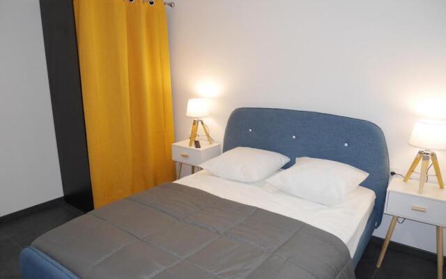 Ecrins 6 n°2: skis aux pieds, appartement neuf
