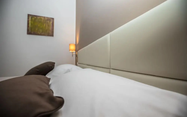 Moma Hotel