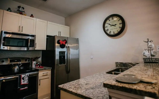 Family House With Amazing Themed Rooms