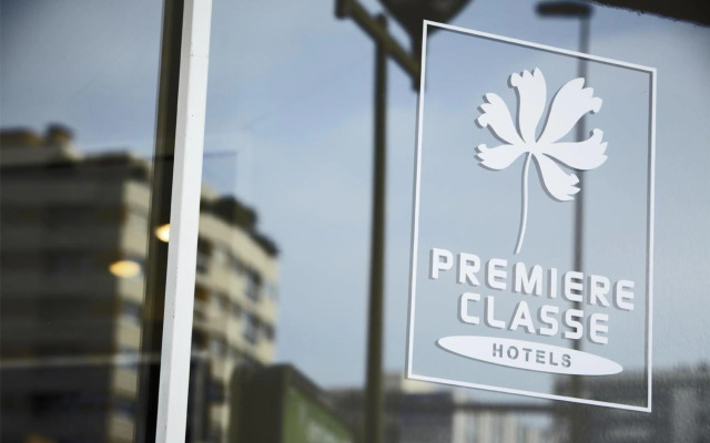 Premiere Classe Paris Ouest - Pont De Suresnes