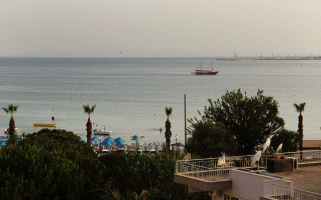Hotel Delta Altinkum