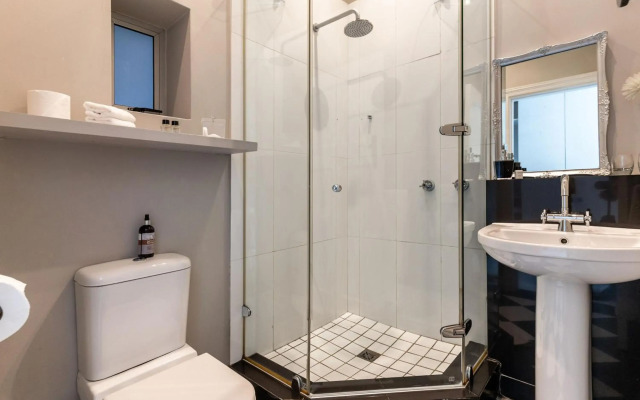 Long Street Boutique Hotel
