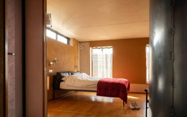 Architect-designed 2 Bedroom House Near Notting Hill