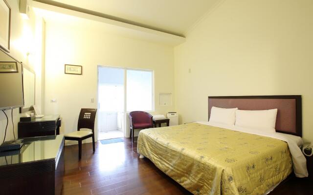 Cyuan Tang Hot Spring Hotel