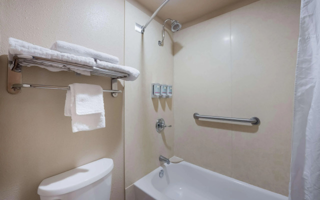 Best Western Bidarka Inn