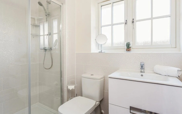 Stunning Cotswolds Mews Home in Broadway Village