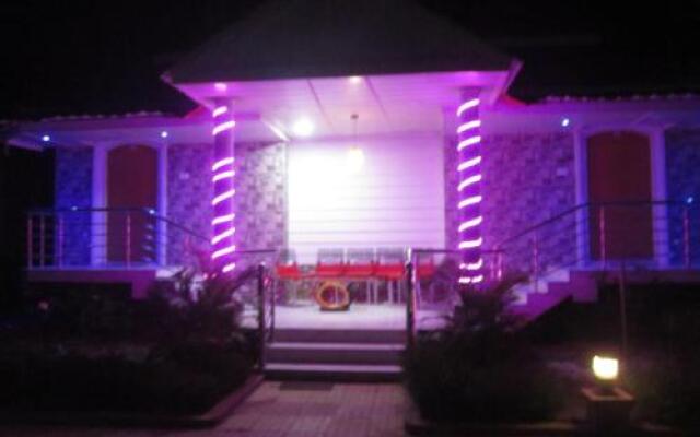 Resort Sun N Services