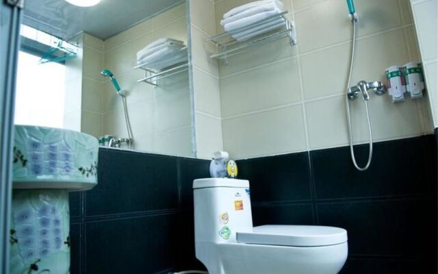 Yangguang Jiujiu Hotel