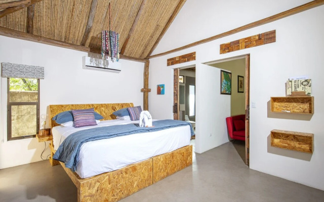 Libelula Lounge & Lodgings