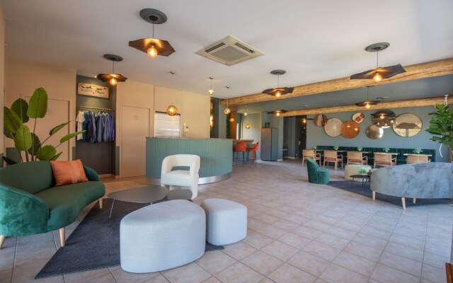 Logis Hotel La Goutte Deau