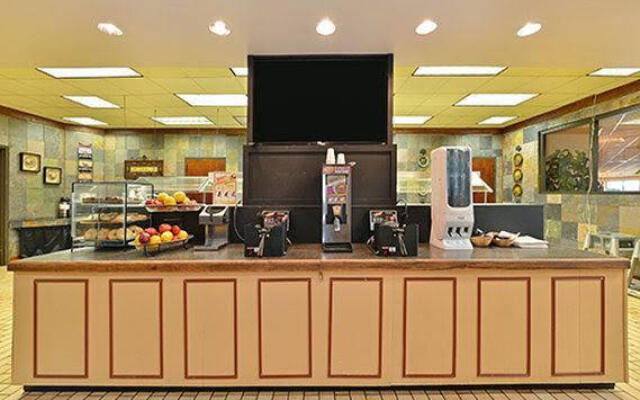 Holiday Inn West Memphis-i-55