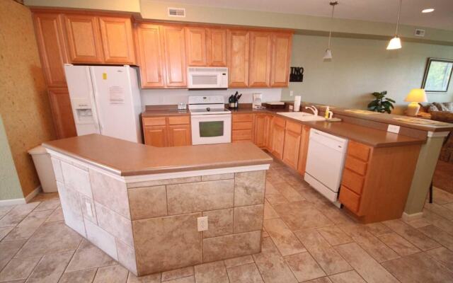 Lands End 218 - 3 Br Condo