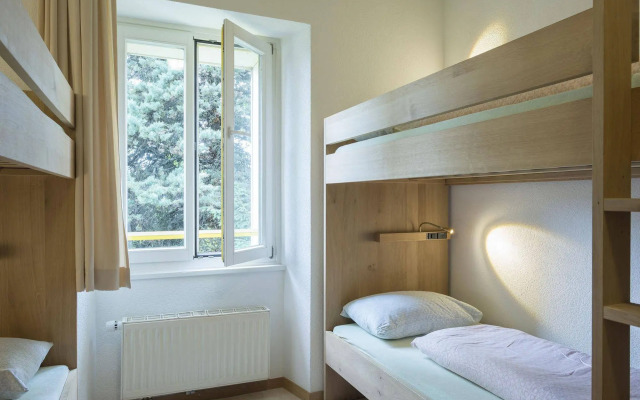 Youth Hostel Montreux