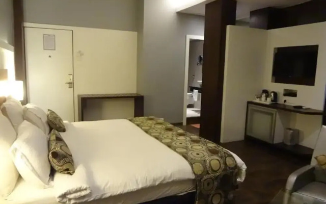 Hotel Galaxy