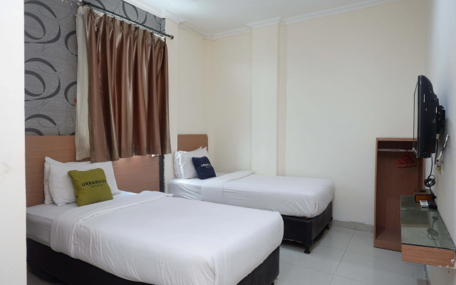 Urbanview Hotel Capital Makassar